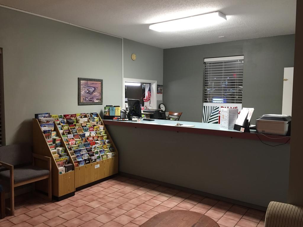 Palms Garden Inn Ellisville Extérieur photo