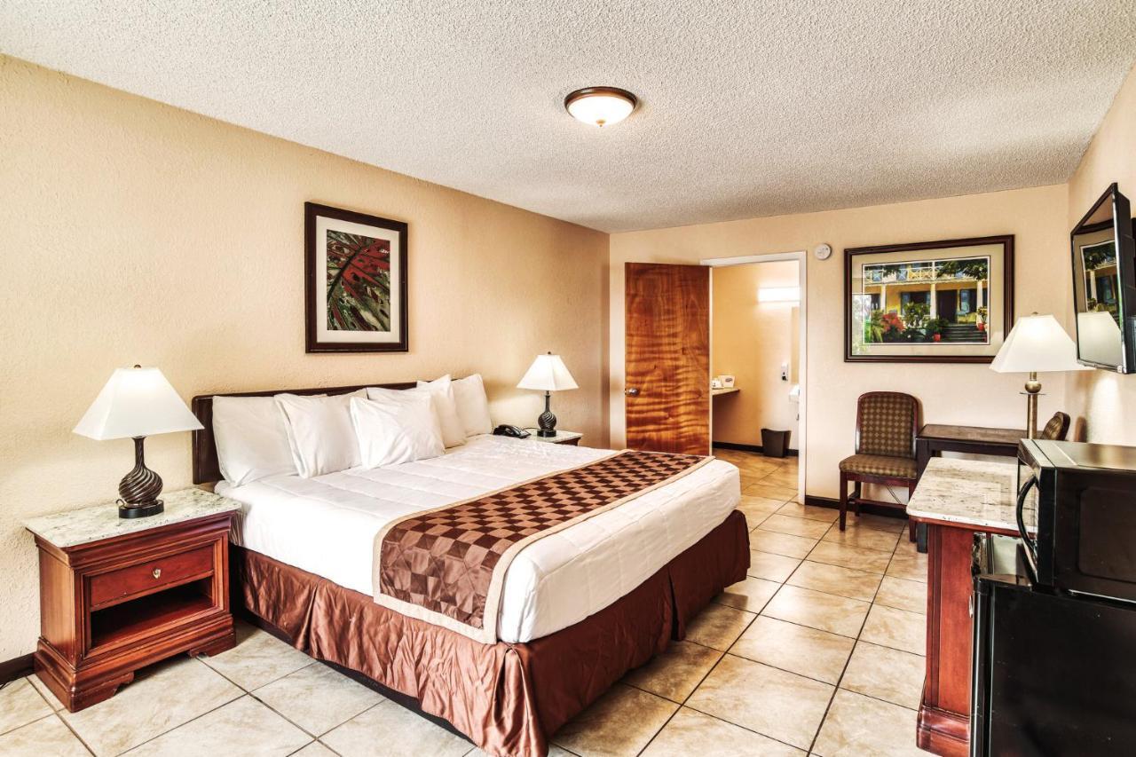 Palms Garden Inn Ellisville Extérieur photo